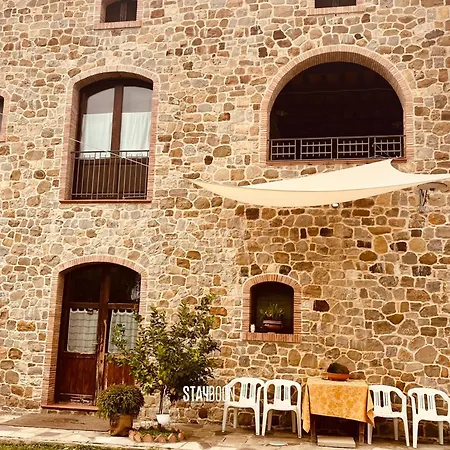 Lagaria Farm stay *